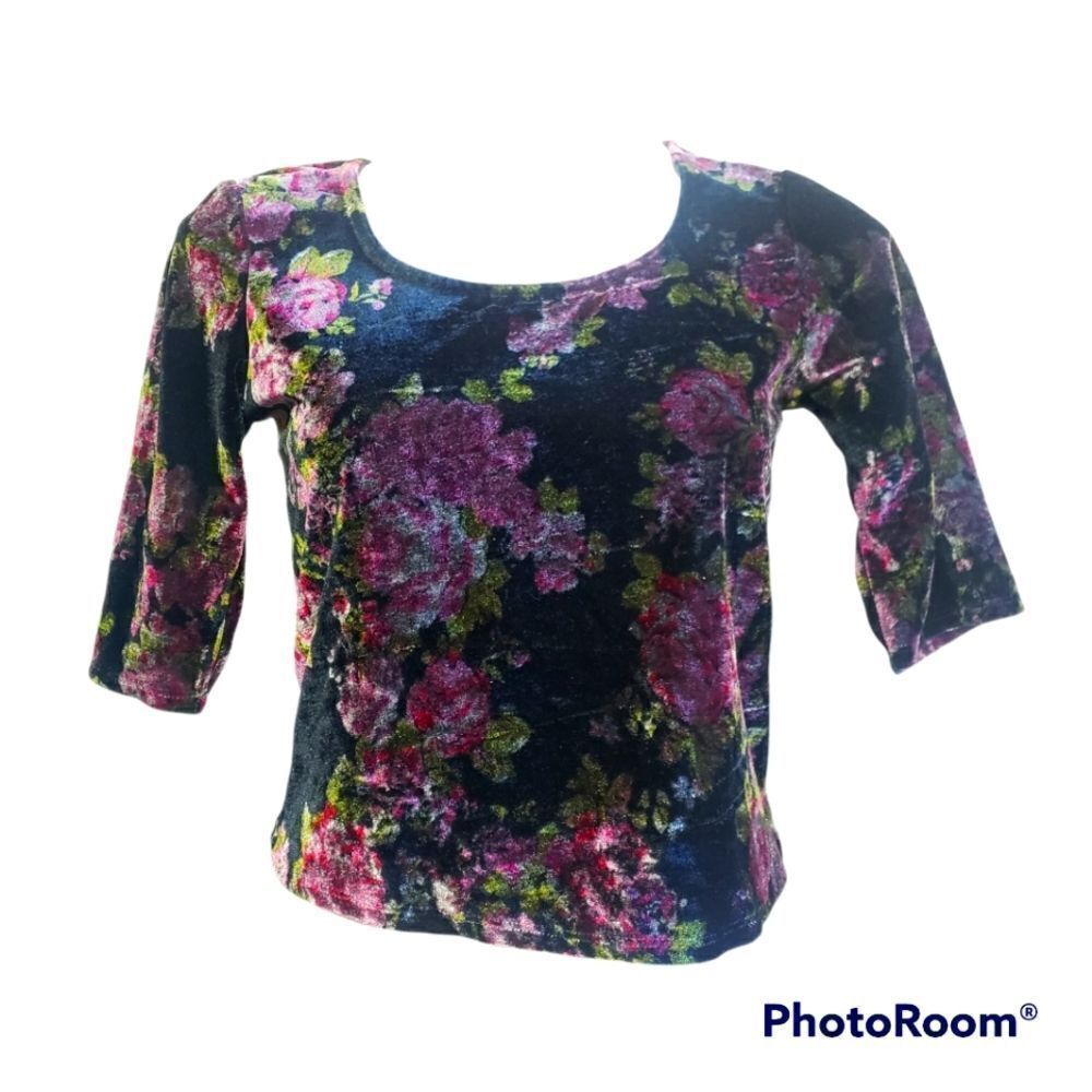American Rag scoop neck crushed velvet top